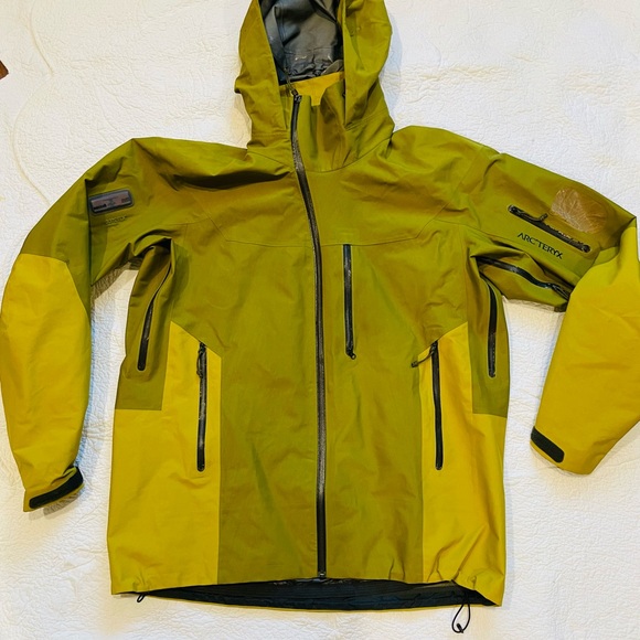 Arcteryx Sidewinder SV Men's XL Gortex Pro Recco Jacket Green